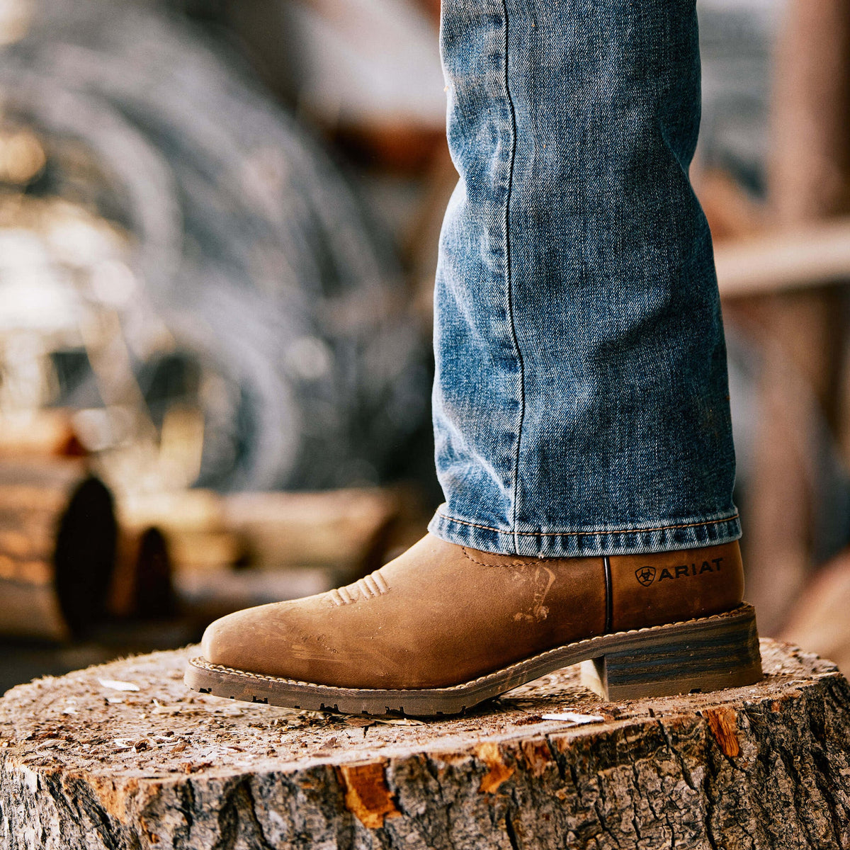  Ariat Men's Hybrid Patriot Waterproof Work Boot