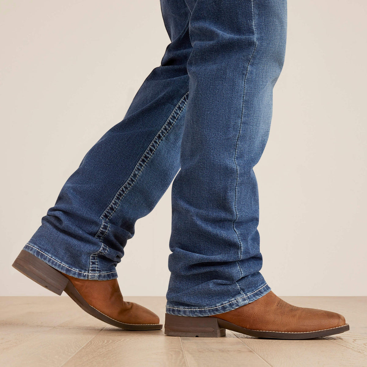  Ariat Men's M4 Hugo Boot Cut Jeans