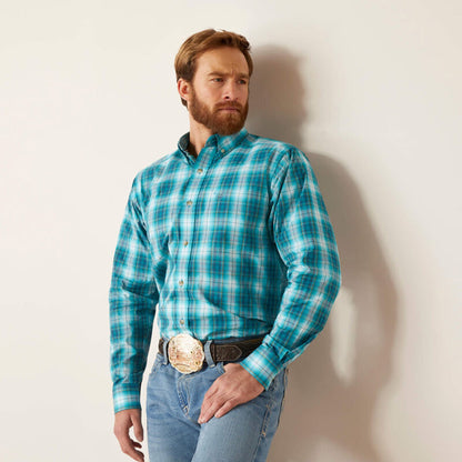  Ariat Men's Blue/White Plaid Shirt