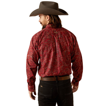  Ariat Men's Jaydon Red Paisley Shirt